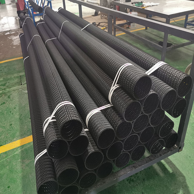 1-Hard Permeable Pipe-4